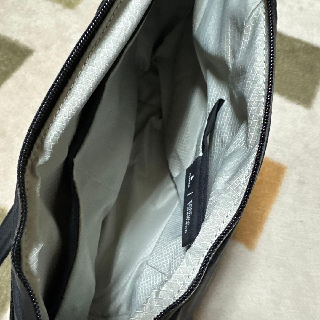 アルパカ　Alpaka Flow Satchel 4L ブラック　美品