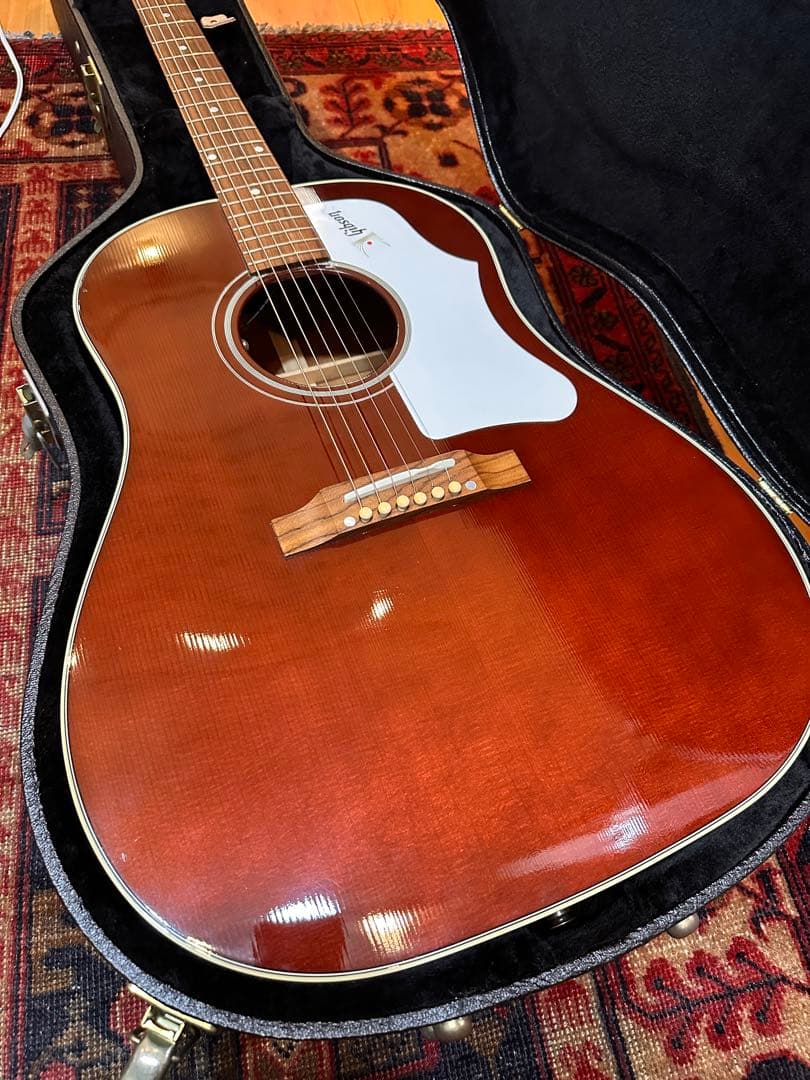 Gibson custom shop J-45 1960s ノーマルサドル