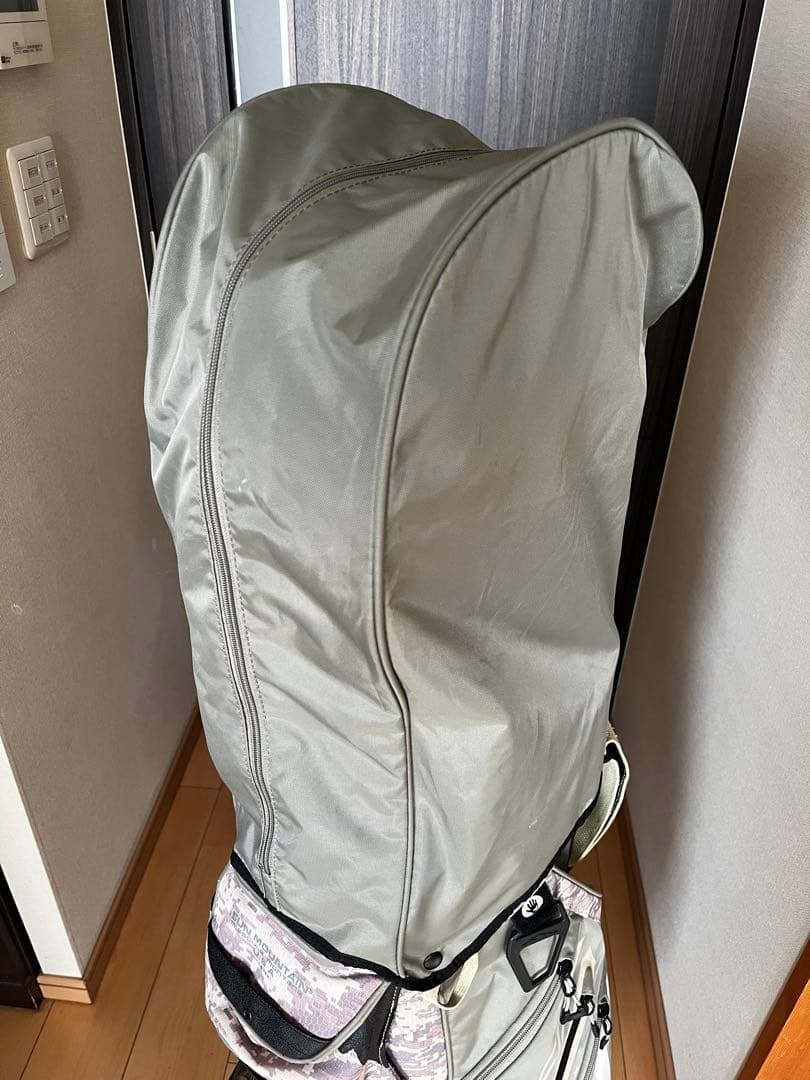 美品希少SUN MOUNTAIN C130 14分割　キャディバッグ カモフラ柄