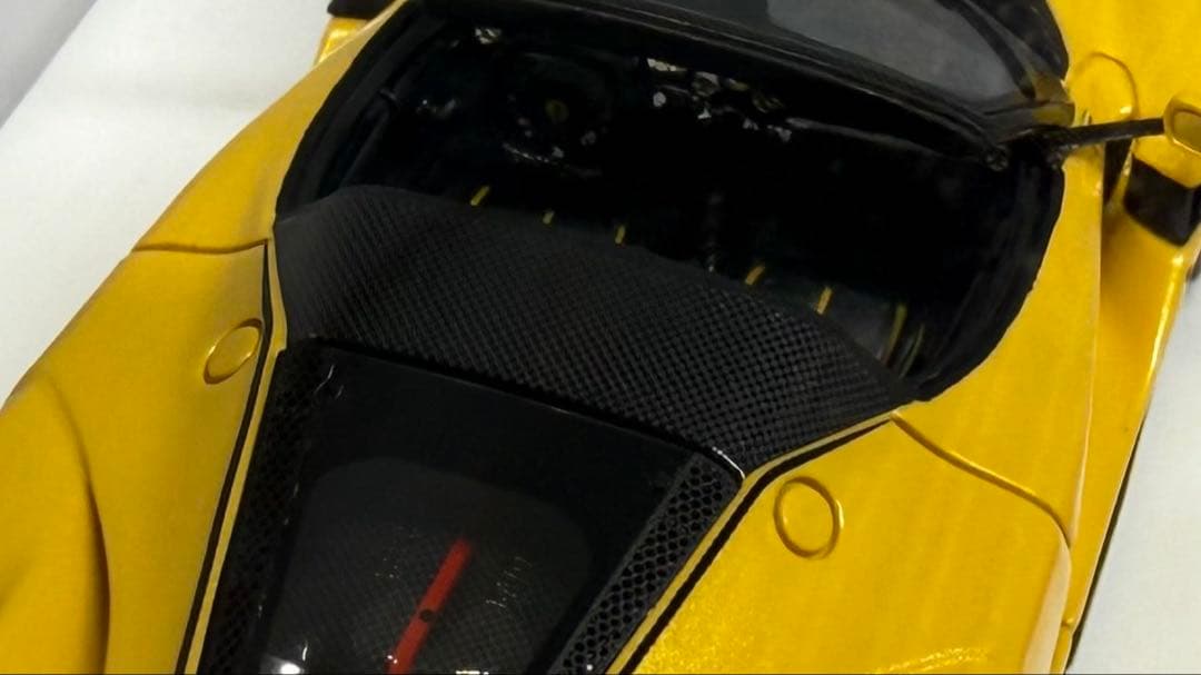 レジン製 1/64 ラ・フェラーリ アペルタ