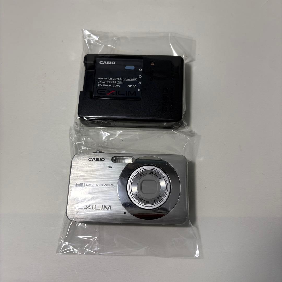 CASIO EXILIM エクシリム　EX-Z85 充電器 コンデジ