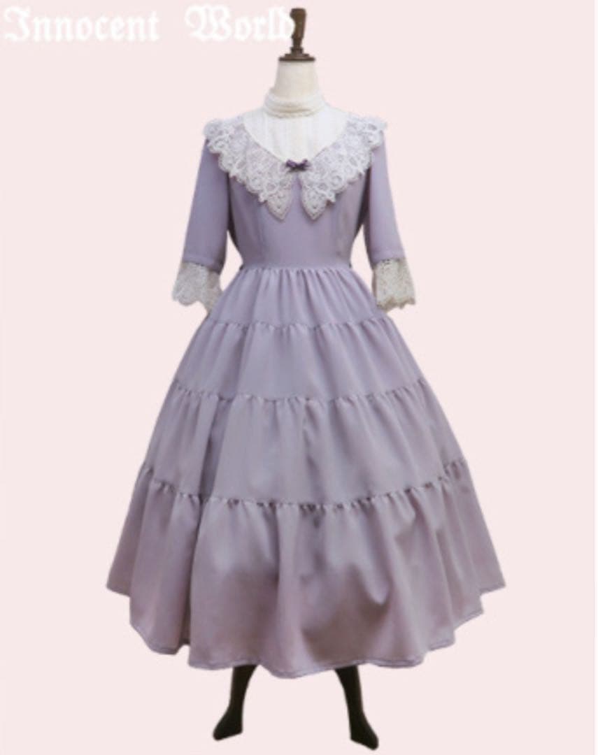Innocent World 〈野に咲く薔薇のワンピース〉