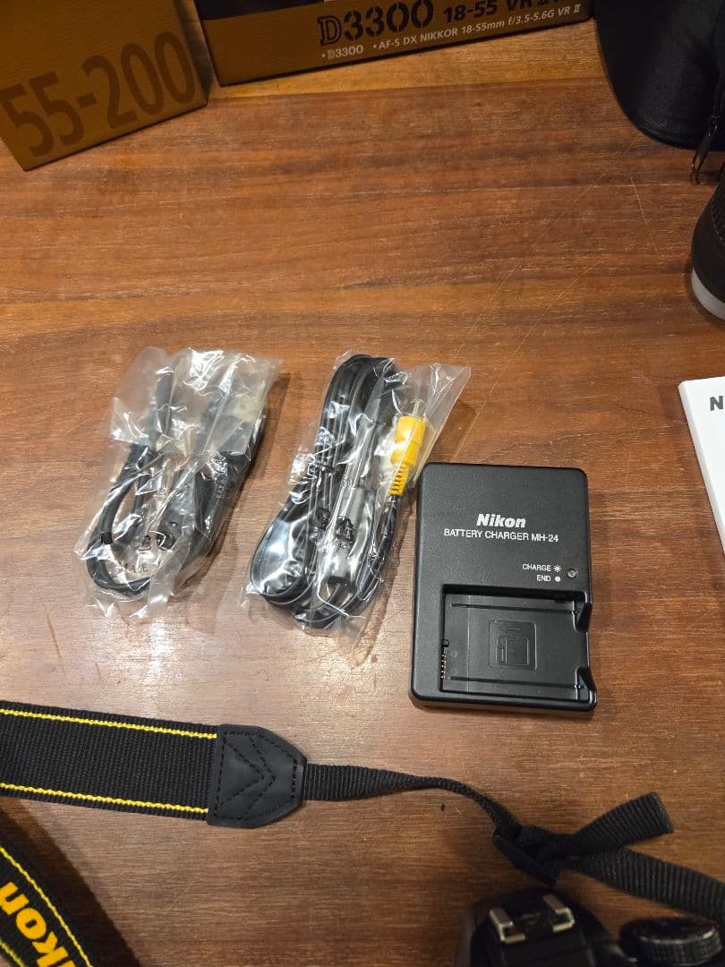 Nikon D3300 ダブルズームキット、カメラバッグセット