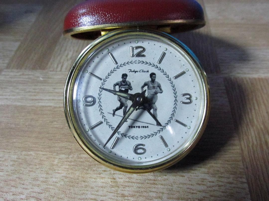 1964年 東京オリンピック携帯時計&記念銀メタル　送付無料