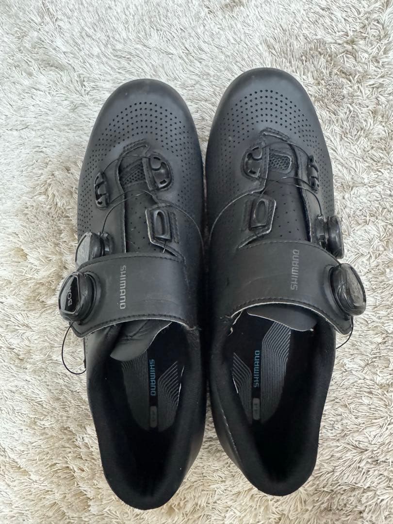 シマノ　サイクルシューズ　RC7 ブラック　サイズ44