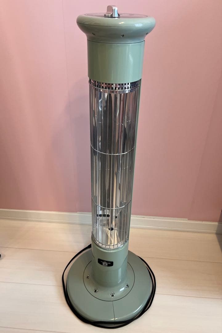 アラジン　遠赤外線グラファイトヒーター 緑