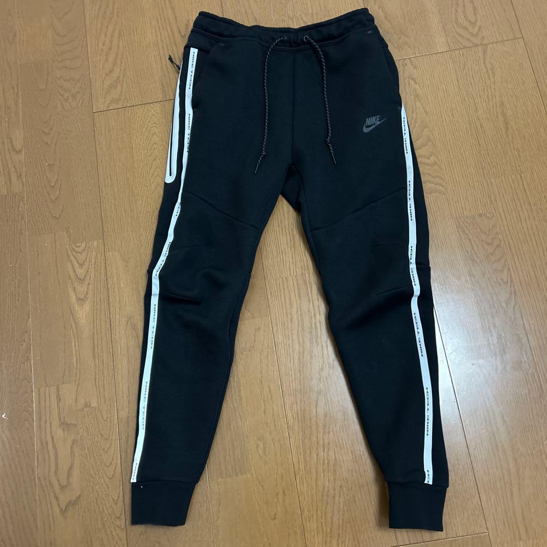 Nike テックフリース セットアップ 黒