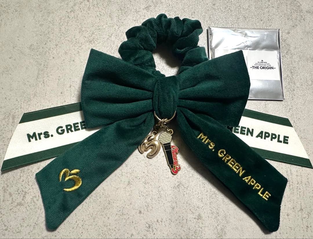 Mrs. GREEN APPLE ライトスティックリボン 緑 メタルチャームA