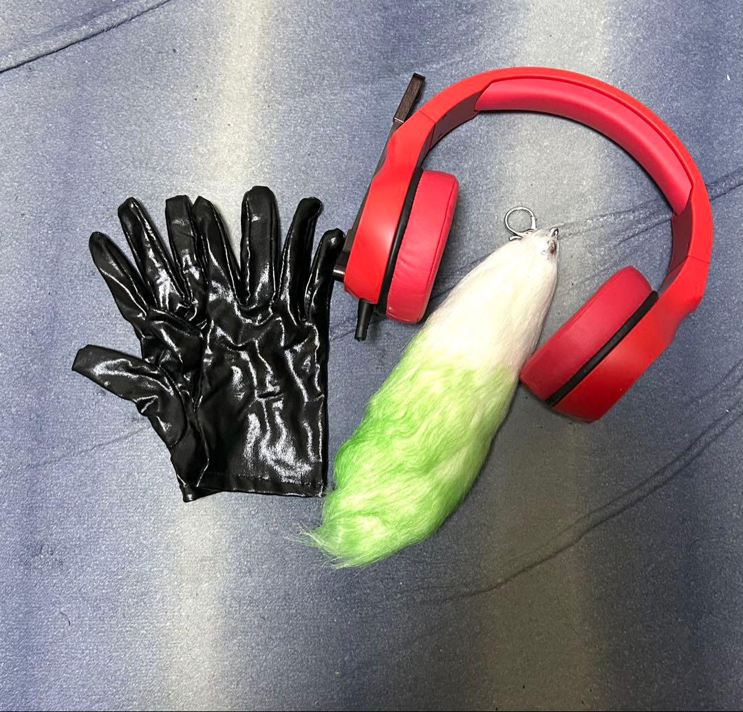 White Tails ワイテルズ　シャークんコスプレ衣装+小物　nmmn