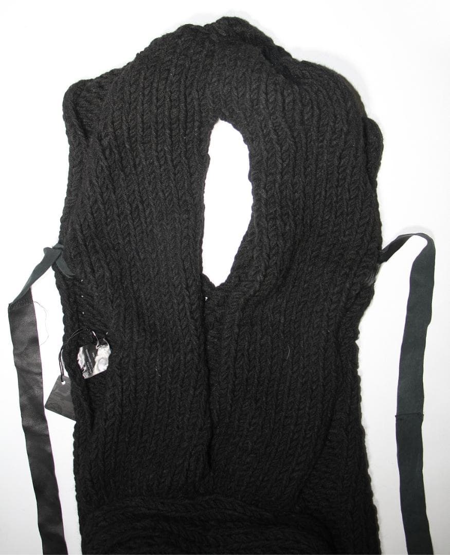 k*p様 masnada マスナダ ニット ベスト 黒 ブラック 毛混 イタリア