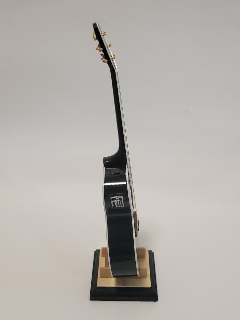 TEN　YAMAHA CPX900 MB　ミニチュアギター模型