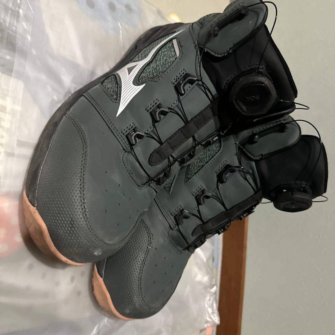 アンリ裕太ミズノ安全靴