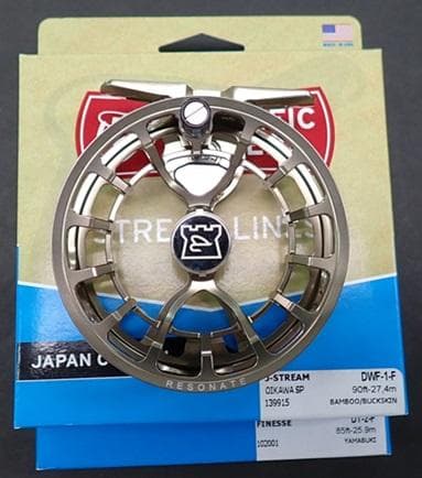 HARDY 　ニューモデルのレゾネイト2000にラインサービス。 新品保証書付き