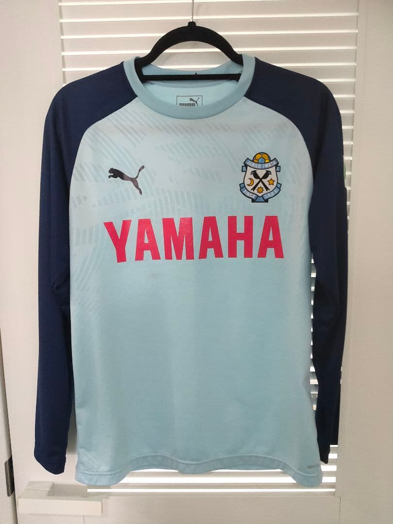 PUMA YAMAHA ジュビロ磐田　長袖シャツ Mサイズ　おまけ付き