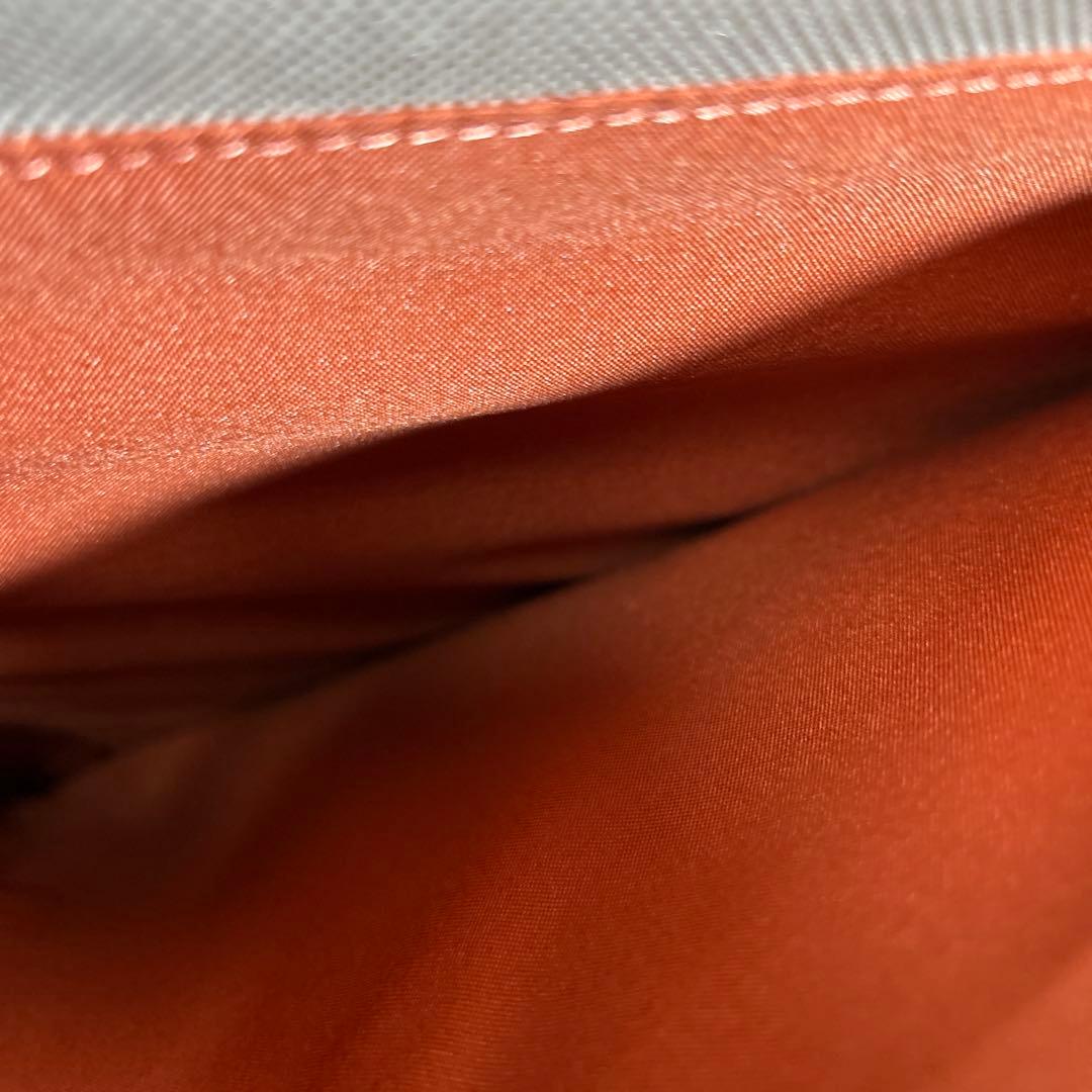 未使用　SWANY トランクキャリーバッグ クロコダイル型