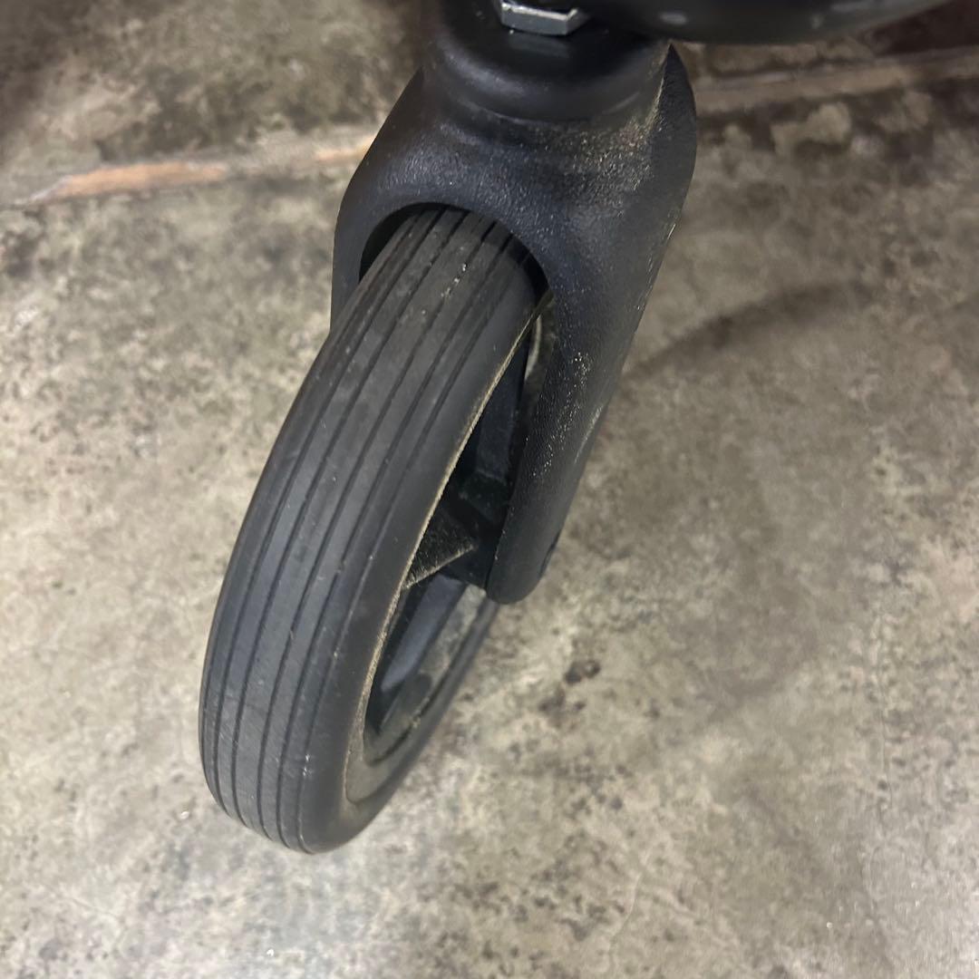 5661 【美品】エアバギー キャリッジ レッド