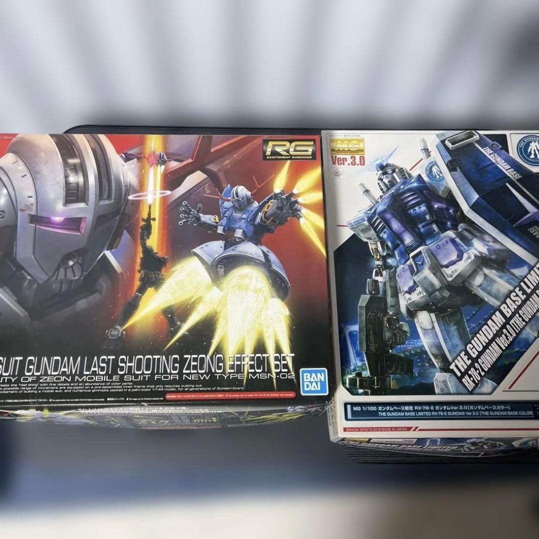RGジオングエフェクトセットとRX-78-2ガンダムVer.3.0の ２セット