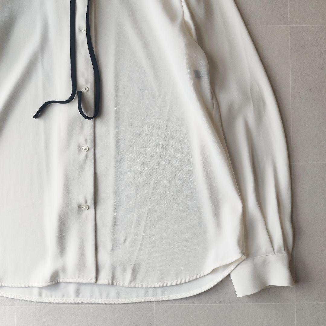 完売品！未使用級✨️アルアバイル ポリエステルツイルハイショクナロータイブラウス