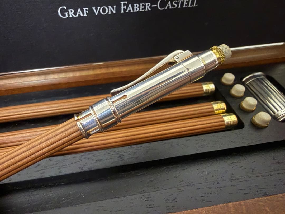 tons 　Graf von Faber-Castell 鉛筆セット