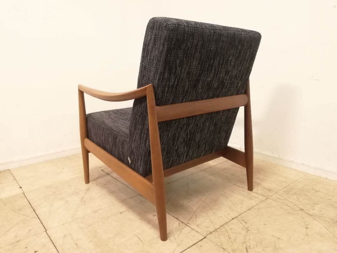 モデルルーム展示品 ACTUS 日進木工 現行モデル フォルムス ラウンジソファ