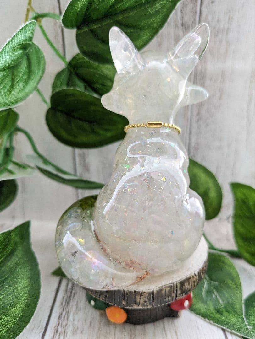 【琥珀】エンジェルオーラクォーツのきつねさん形オルゴナイト☆他３点