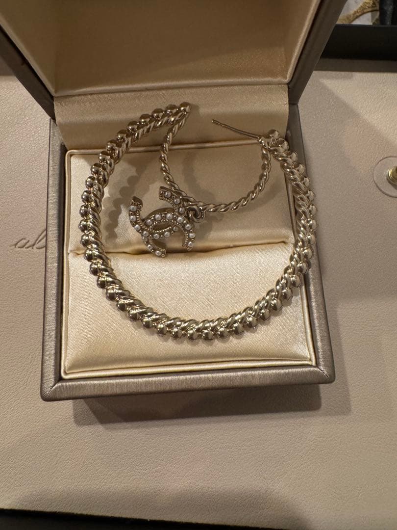 【最終値下げ】CHANEL シャネル　ピアス　（片方ずつ販売）