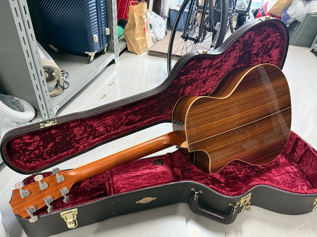 Taylor Acoustic Guitar 814ce ハードケース付き