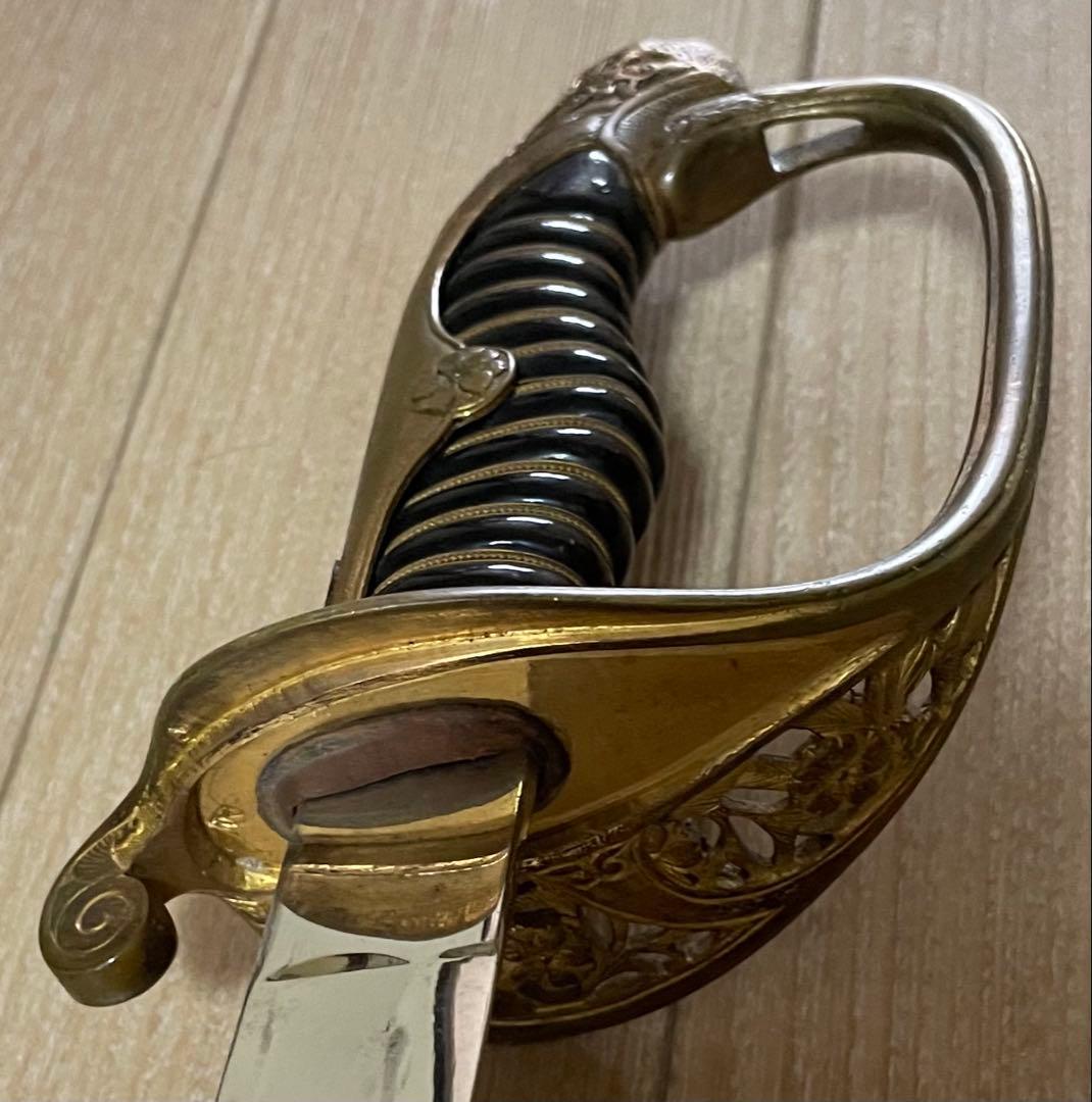 模造刀　美術刀　サーベル　指揮刀　時代武具　B017