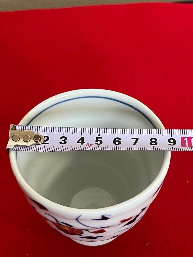 泰山 四代 武腰潤 草花繋ぎ 茶碗 碗 K362 共箱・共布・陶歴付き