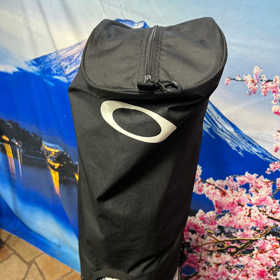 寶BT-1052 OAKLEY オークリー 白黒 キャディバッグ