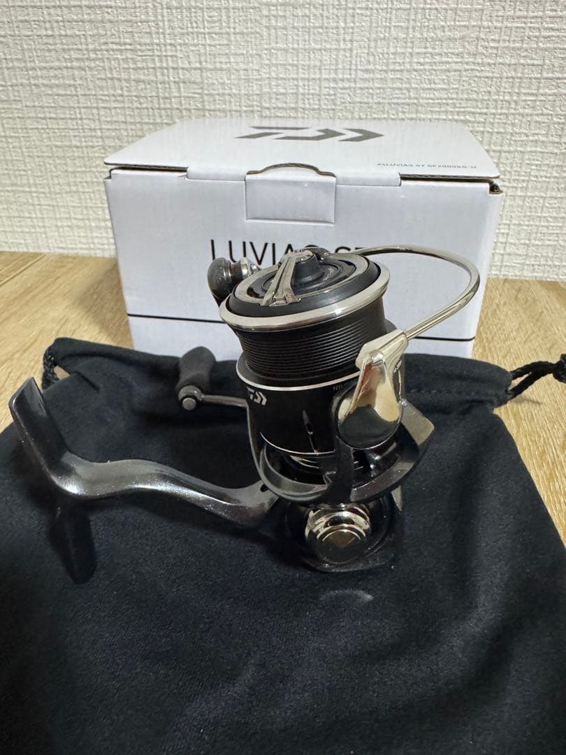 LUVIAS ST SF 2000SS H ルビアス エリアトラウト　アジング