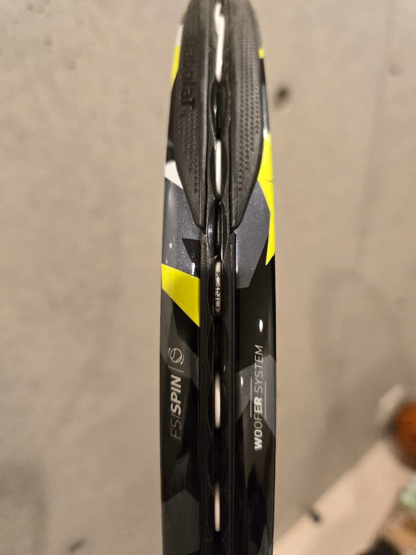 ピュアアエロ100 G3　Babolat Pure Aero