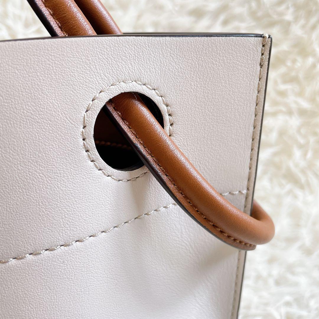 美品✨オルセット CORDAバケットバッグ ノット　牛革　巾着袋付き　バイカラー