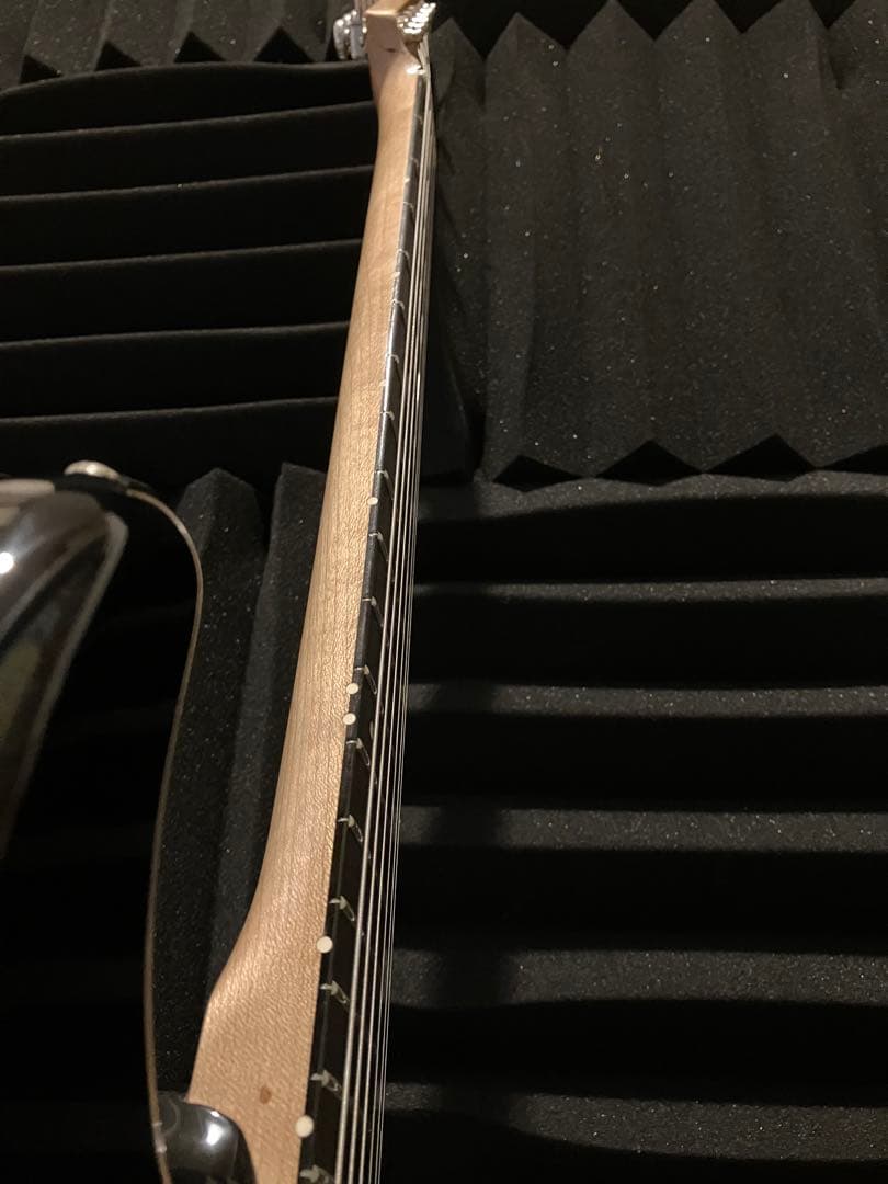 ストラトFenderピックアップ国産ボディとネック アトランシア