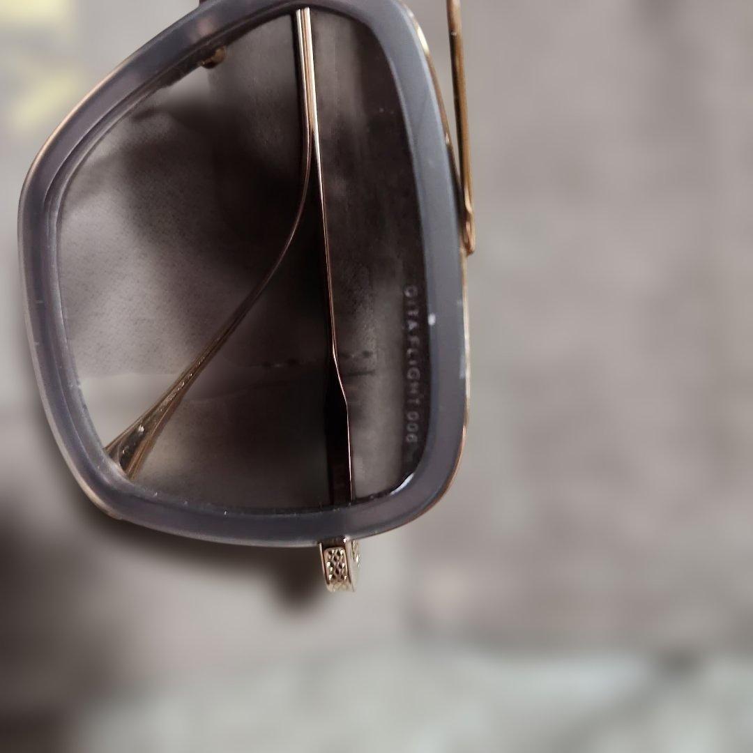 DITA　FLIGHT フライト006 グレージュ系フレーム、ゴールド