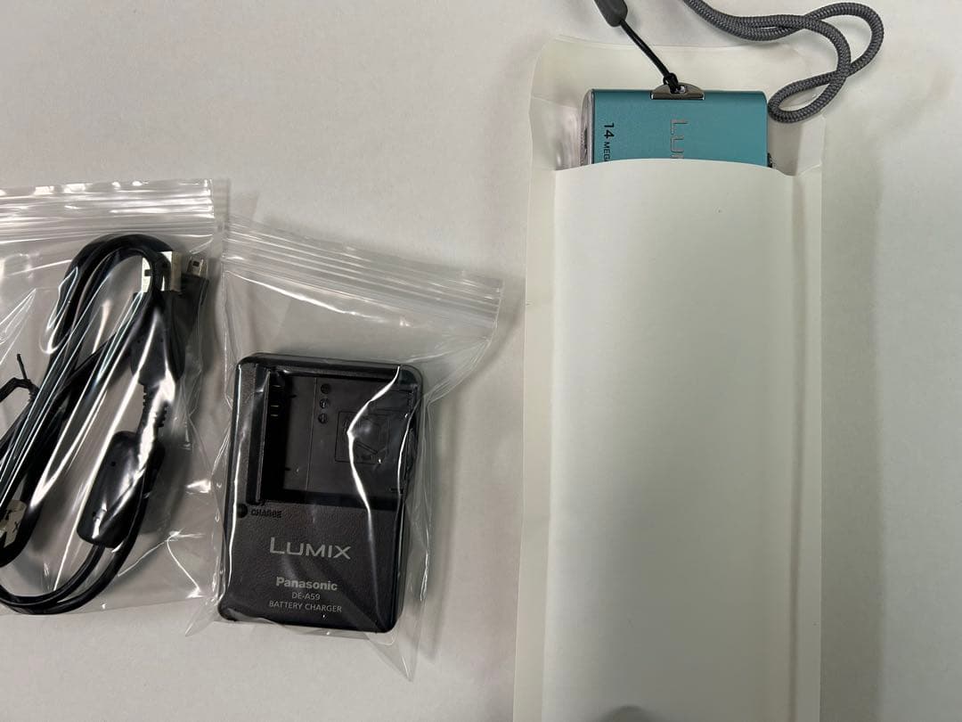 sumi様　動作確認済み　LUMIX DMC-FX66 良品　オールドコンデジ