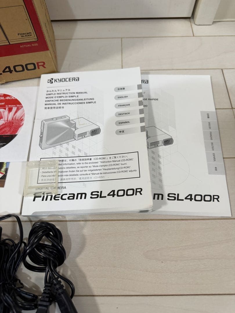 KYOCERA Finecam SL400R 本体と付属品