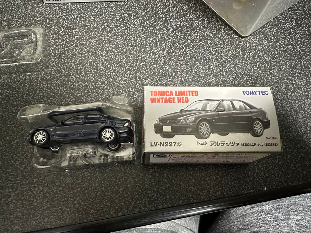 トミカ　リミテッドヴィンテージネオ　アルテッツァ　Lエディション 2台セット