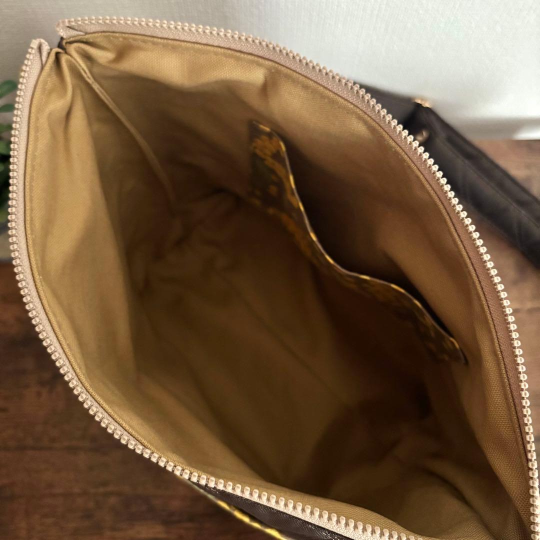 【ゆうママ】30cmファスナーショルダーバッグ　ナイロンオックスキルト