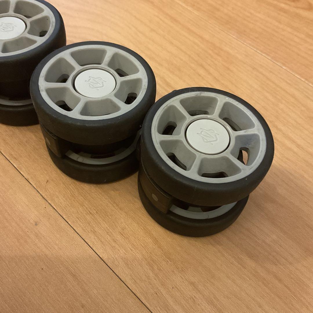 RIMOWA リモワ ホイール キャスター タイヤ