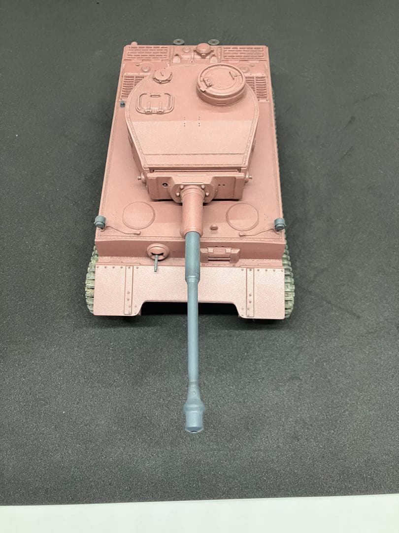 1/35 ドイツ軍 VK45.01(H)戦車プラモデル完成品　ジャンク扱い