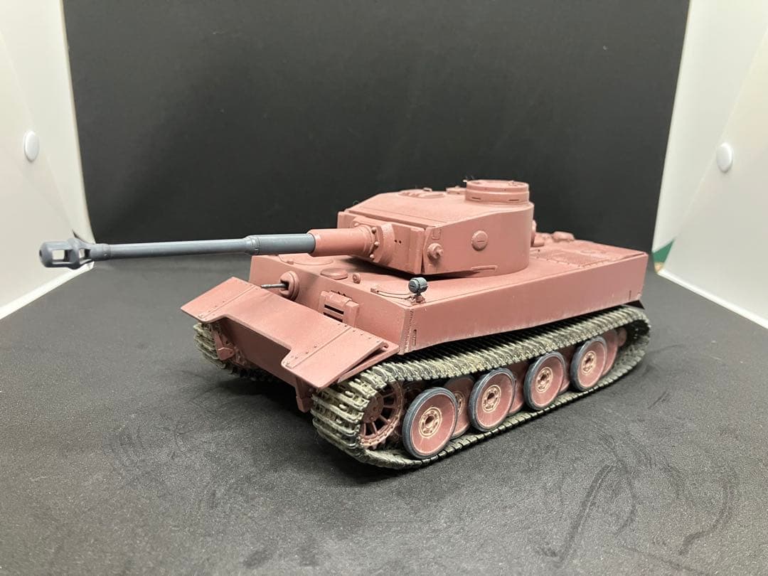 1/35 ドイツ軍 VK45.01(H)戦車プラモデル完成品　ジャンク扱い