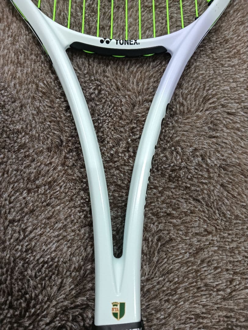 YONEX GEOBREAK70V Steer テニスラケット