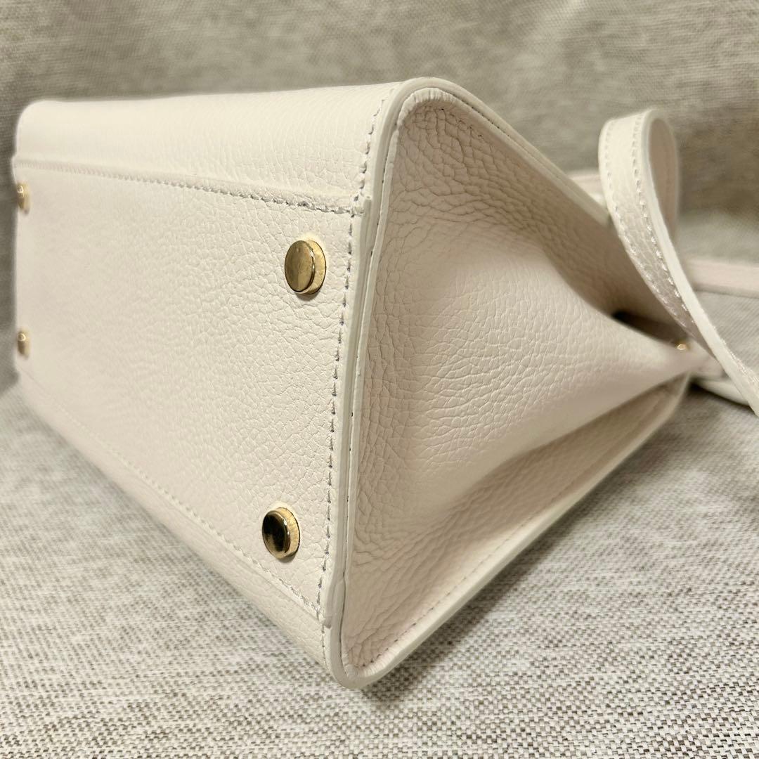 【美品】ショルダー ハンドバッグ ホワイトマルコビアンキーニ 2way