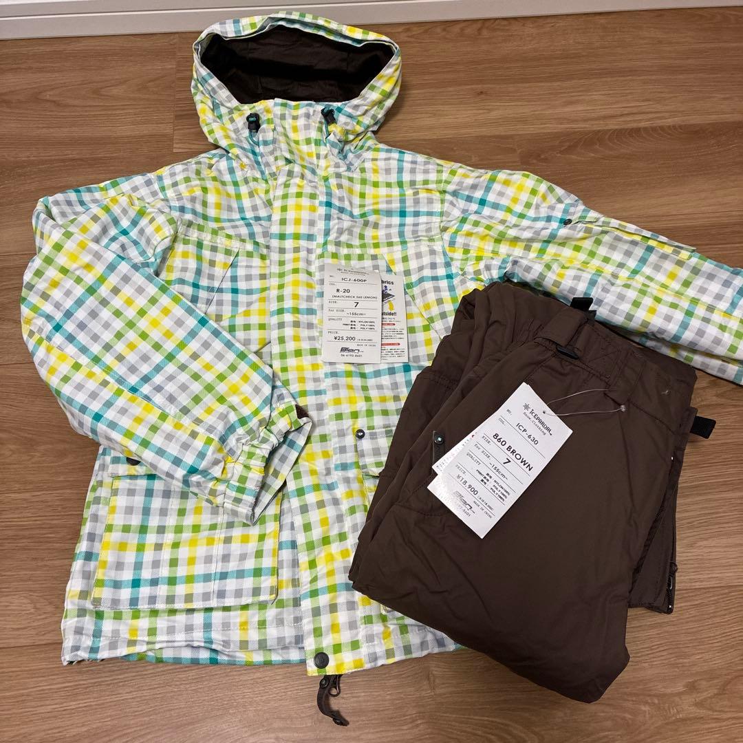 スキーウェア　レディース　Sサイズ　7号