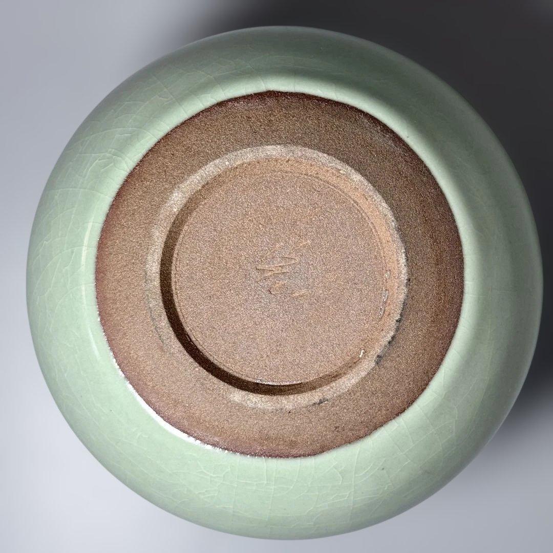 人間国宝　中島宏　本人作　青磁小壺　共箱　本物　翡翠色　究極の青　高16.3cm