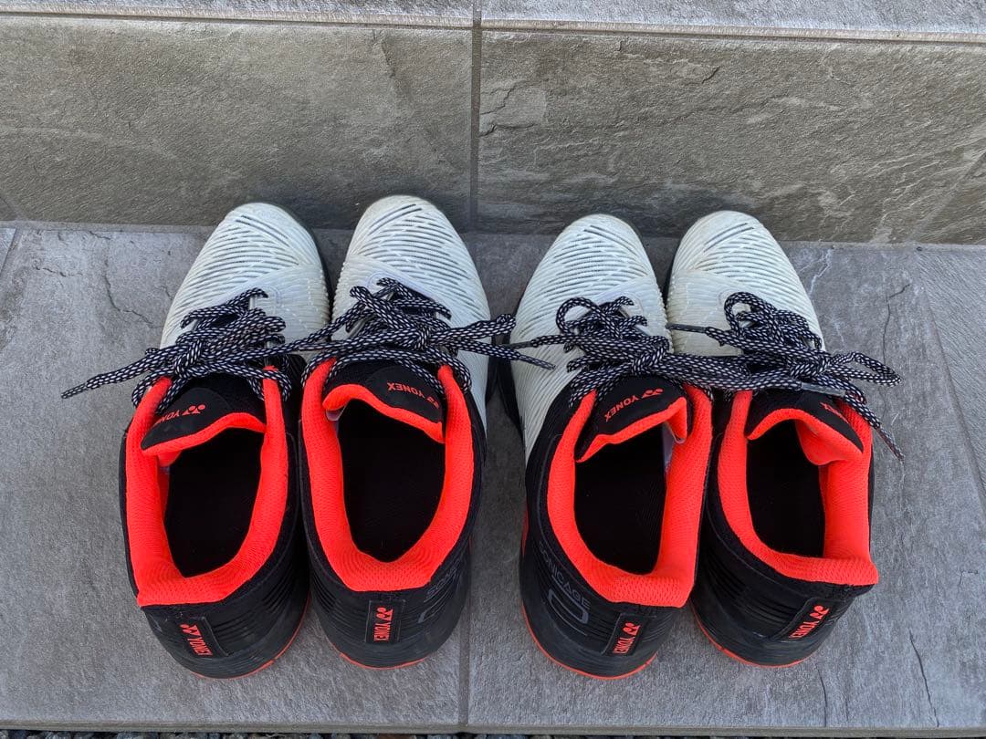 YONEX ソニケード テニスシューズ ホワイト/ブラック/オレンジ