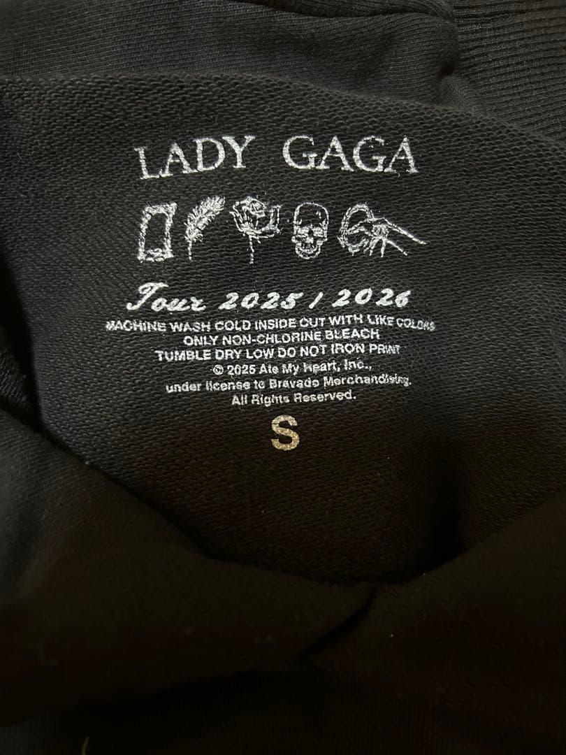 LADYGAGA フーディ
