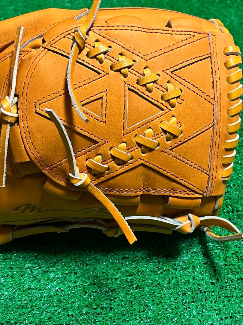 ミズノプロ オーダー 斎藤佑樹さん 復刻版グラブ