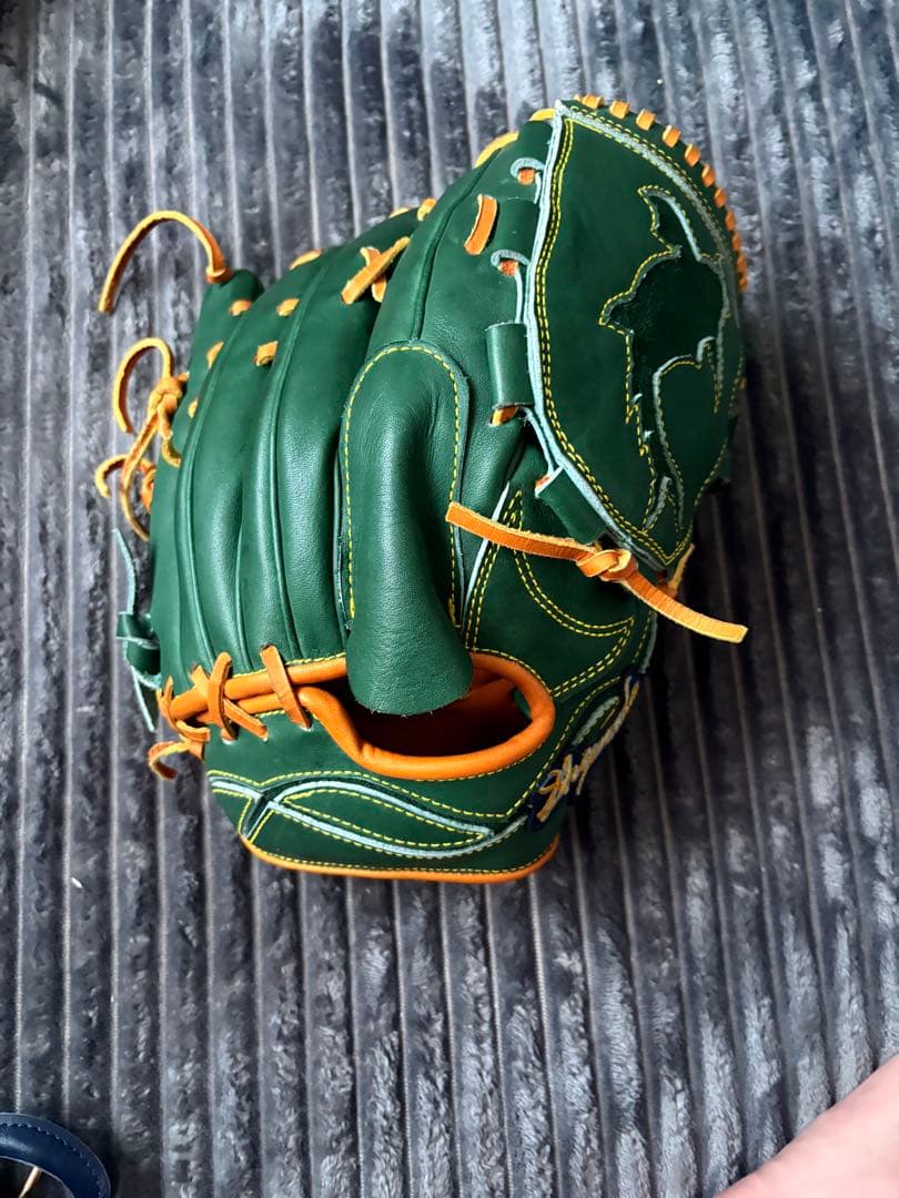 シペダ硬式ピッチャーグローブ